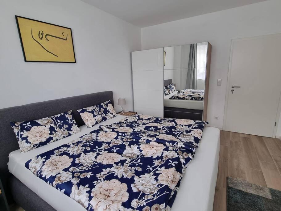 New & Modern Apartment Near Duesseldorf 빌크 외부 사진